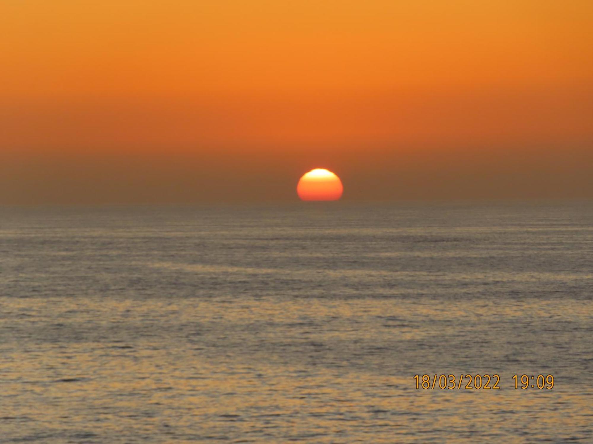 25 Sunset View Apartment Langstrand Bagian luar foto